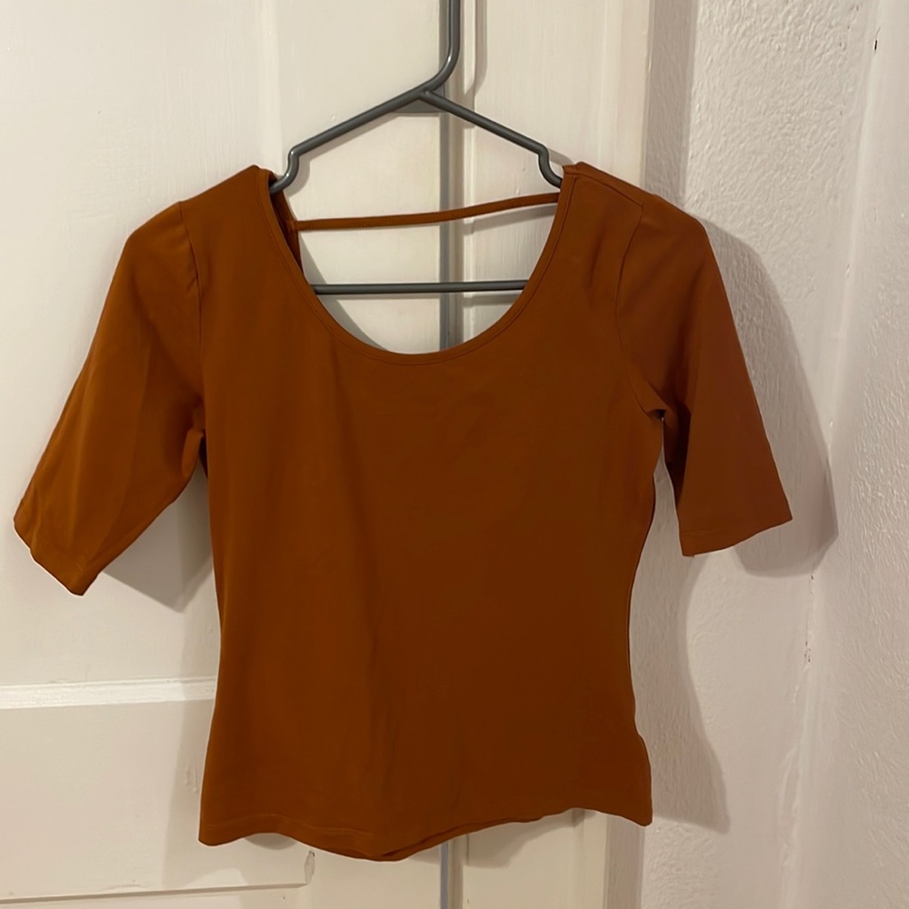 EUC Ginger Top